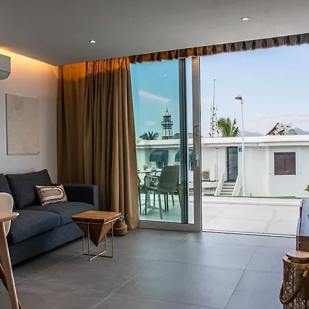 아파트 A Mar Whale